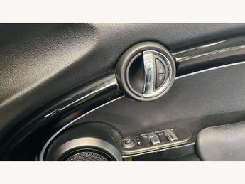 MINI Convertible 1.5 Cooper Classic 2dr Auto