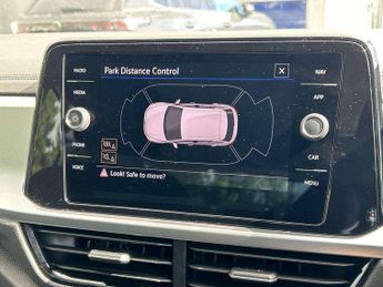 Volkswagen T-Roc 1.5 TSI Life 5dr DSG