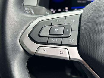 Volkswagen T-Roc 1.5 TSI Life 5dr DSG