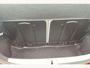 Toyota Aygo 1.0 VVT-i X-Play 5dr x-shift