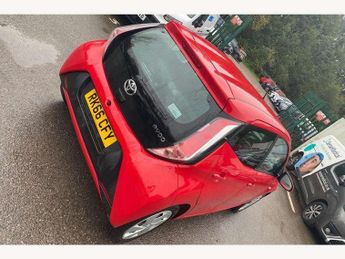 Toyota Aygo 1.0 VVT-i X-Play 5dr x-shift