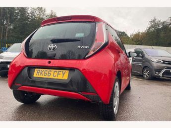 Toyota Aygo 1.0 VVT-i X-Play 5dr x-shift