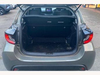 Toyota Yaris 1.5 Hybrid Icon 5dr CVT