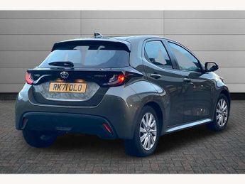 Toyota Yaris 1.5 Hybrid Icon 5dr CVT