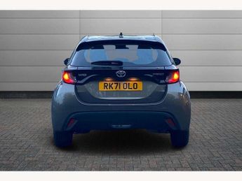 Toyota Yaris 1.5 Hybrid Icon 5dr CVT