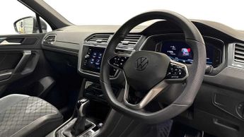 Volkswagen Tiguan 2.0 TDI R-Line 5dr DSG