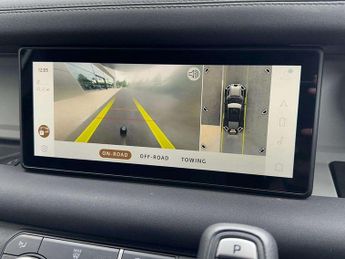 Land Rover Defender 3.0 D250 Hard Top Auto