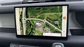 Land Rover Defender 3.0 D250 X-Dynamic SE 90 3dr Auto