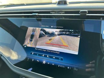 Mercedes-Benz E-Class E220d AMG Line Premium 4dr 9G-Tronic