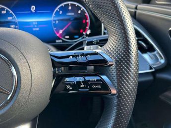 Mercedes-Benz E-Class E220d AMG Line Premium 4dr 9G-Tronic