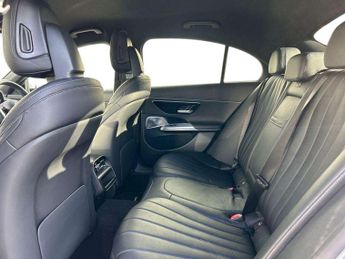 Mercedes-Benz E-Class E220d AMG Line Premium 4dr 9G-Tronic