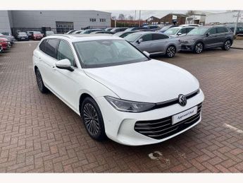 Volkswagen Passat Estate 1.5 TSI eHybrid Elegance 5dr DSG