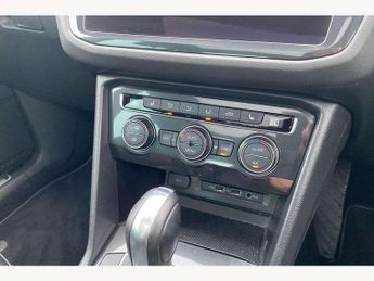 Volkswagen Tiguan 2.0 TDi 190 4Motion R-Line 5dr DSG