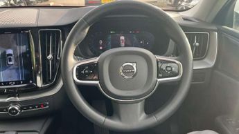 Volvo XC60 2.0 B4P Plus Dark 5dr Geartronic