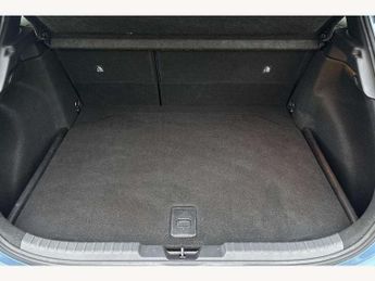 Toyota Corolla 1.8 VVT-i Hybrid Icon Tech 5dr CVT