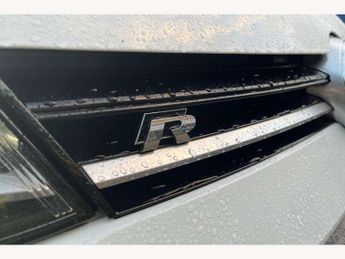 Volkswagen Golf Estate 2.0 TSI R 5dr DSG