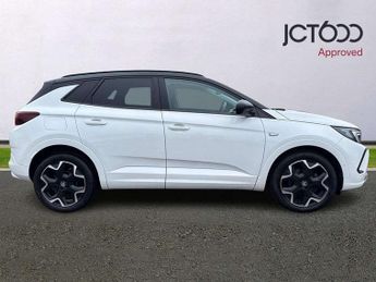 Vauxhall Grandland 1.2 Turbo Ultimate 5dr Auto