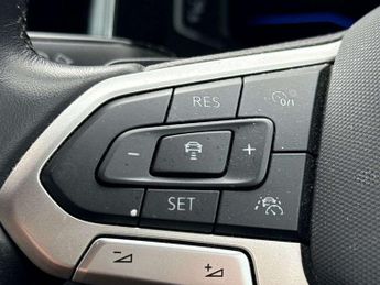 Volkswagen Polo 1.0 TSI R-Line 5dr DSG