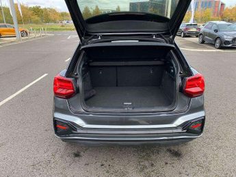 Audi Q2 35 TFSI Black Edition 5dr S Tronic