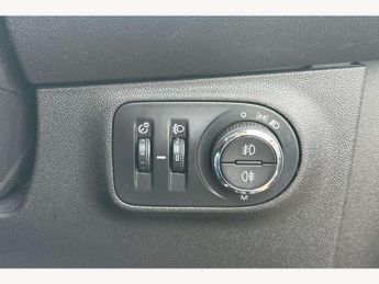 Vauxhall Corsa 1.4 Design 5dr Auto
