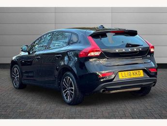 Volvo V40 T3 [152] Momentum 5dr Geartronic