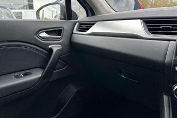 Renault Captur 1.6 E-Tech full hybrid 145 Techno 5dr Auto