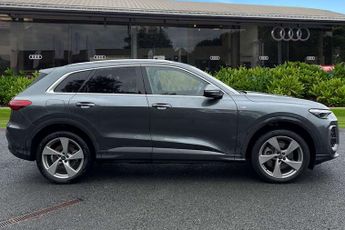 Audi Q5 2.0 TDI Quattro S Line 5dr S Tronic