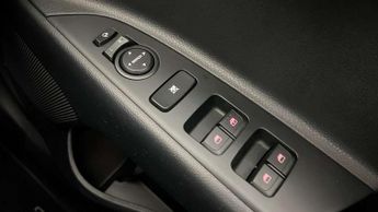 Kia Rio 1.4 2 5dr Auto [6 Speed]