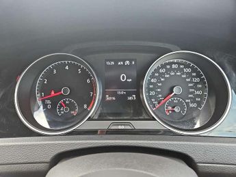Volkswagen Golf 1.5 TSI EVO 150 R-Line 5dr DSG