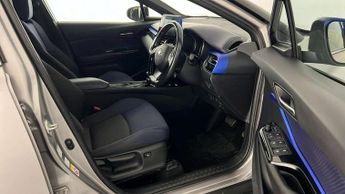 Toyota C-HR 1.8 Hybrid Dynamic 5dr CVT