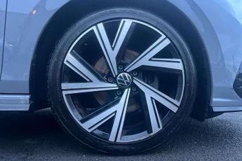 Volkswagen Golf 1.5 eTSI 150 R-Line 5dr DSG