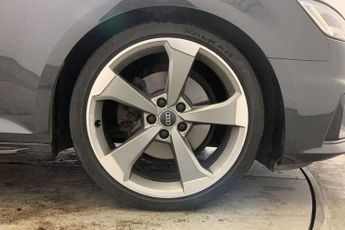 Audi A4 Avant 40 TFSI Black Edition 5dr S Tronic