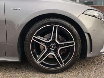 Mercedes-Benz A-Class A200 AMG Line Premium Plus Edition 5dr Auto