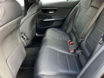 Mercedes-Benz C-Class C220d Sport 4dr 9G-Tronic