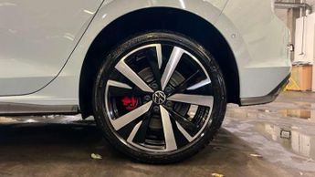 Volkswagen Golf GTE 1.5 TSI 272 GTE eHybrid 5dr DSG