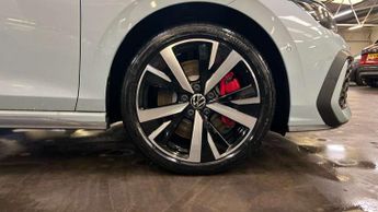 Volkswagen Golf GTE 1.5 TSI 272 GTE eHybrid 5dr DSG