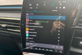 Renault Austral E-Tech FHEV Iconic Esprit Alpine 5dr Auto 4C