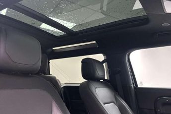 Land Rover Defender 3.0 D250 X-Dynamic HSE 90 3dr Auto