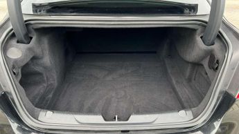 Jaguar XE 2.0 Ingenium R-Sport 4dr Auto