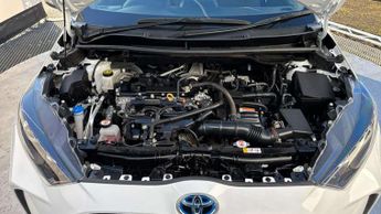 Toyota Yaris 1.5 Hybrid Icon 5dr CVT