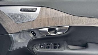 Volvo XC90 2.0 B5P [250] Ultra Dark 5dr AWD Geartronic
