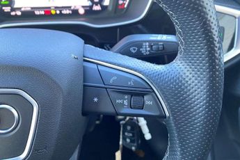 Audi Q3 45 TFSI e S Line 5dr S Tronic