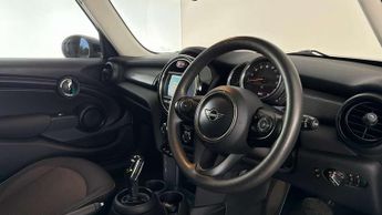 MINI Hatchback 5dr 1.5 Cooper Classic II 5dr Auto