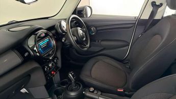 MINI Hatchback 5dr 1.5 Cooper Classic II 5dr Auto