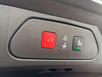 Vauxhall Grandland X 1.2 Turbo Elite Nav Premium 5dr Auto [8 Speed]