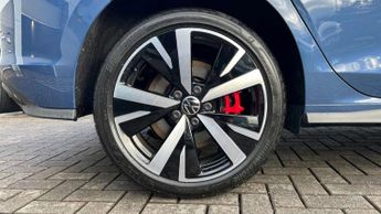 Volkswagen Golf GTE 1.5 TSI 272 GTE eHybrid 5dr DSG