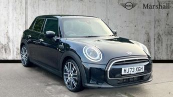 MINI Hatch 1.5 Cooper Exclusive 5dr Auto [Comfort/Nav Pack]