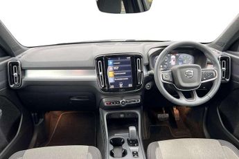 Volvo XC40 2.0 B4P Momentum 5dr Auto [7 speed]