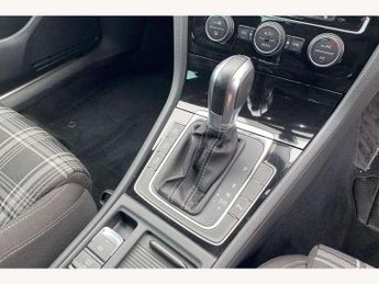 Volkswagen Golf 2.0 TDI 184 GTD 5dr DSG