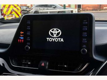 Toyota C-HR 1.8 Hybrid Design 5dr CVT